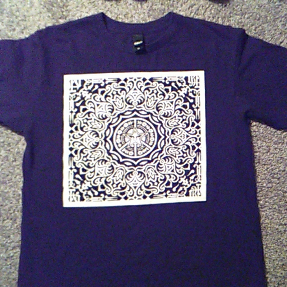 Obey T-shirt